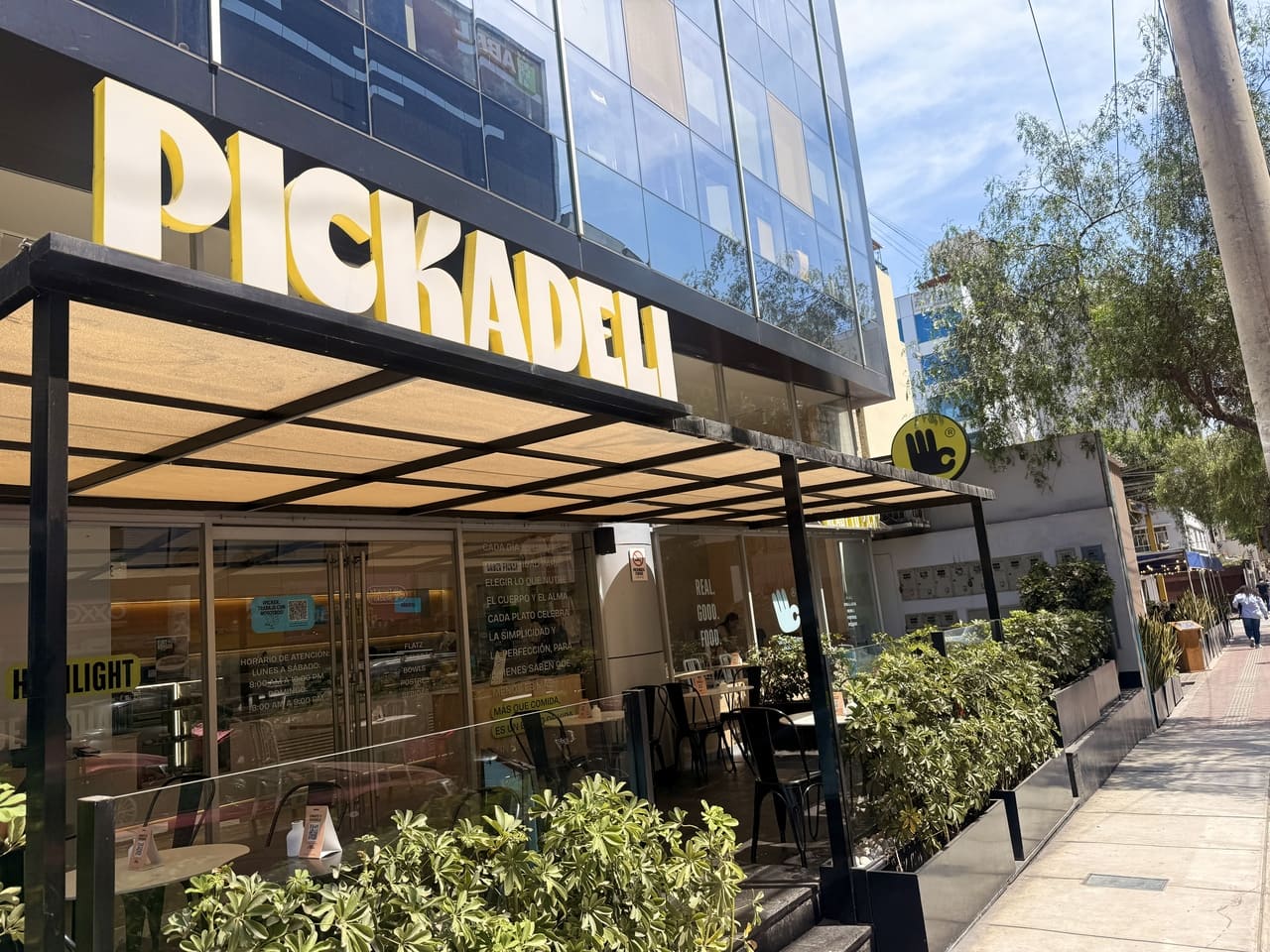 local-miraflores-21042026